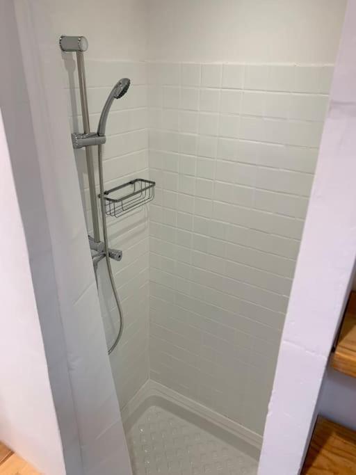 Le Petit Cocon Nimois Apartment Nimes Bagian luar foto